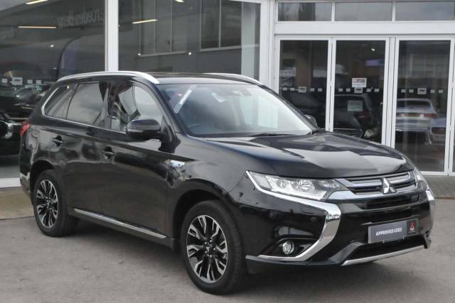 Mitsubishi Outlander 2.0 PHEV GX4hs 5dr Auto Estate Petrol / Electric Hybrid Amithyst Black