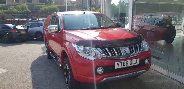 2016 Mitsubishi L200 2.4 Double Cab DI-D 178 Warrior 4WD Auto