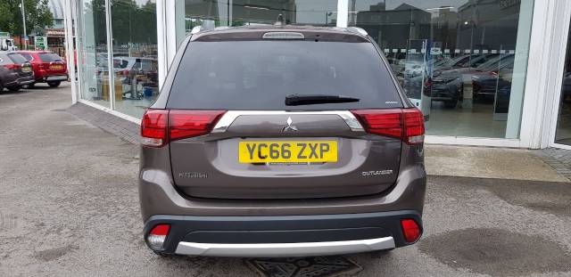 2016 Mitsubishi Outlander 2.2 DI-D 4 5dr Auto