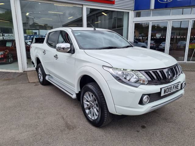 Mitsubishi L200 2.4 Double Cab DI-D 178 Barbarian 4WD Auto Pick Up Diesel Frost White