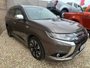 MITSUBISHI OUTLANDER 2016 (66) at Mitsubishi UVL Selby