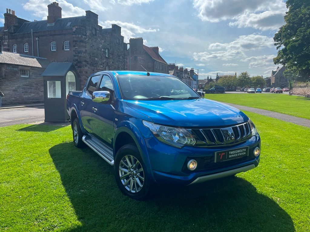 2017 Mitsubishi L200