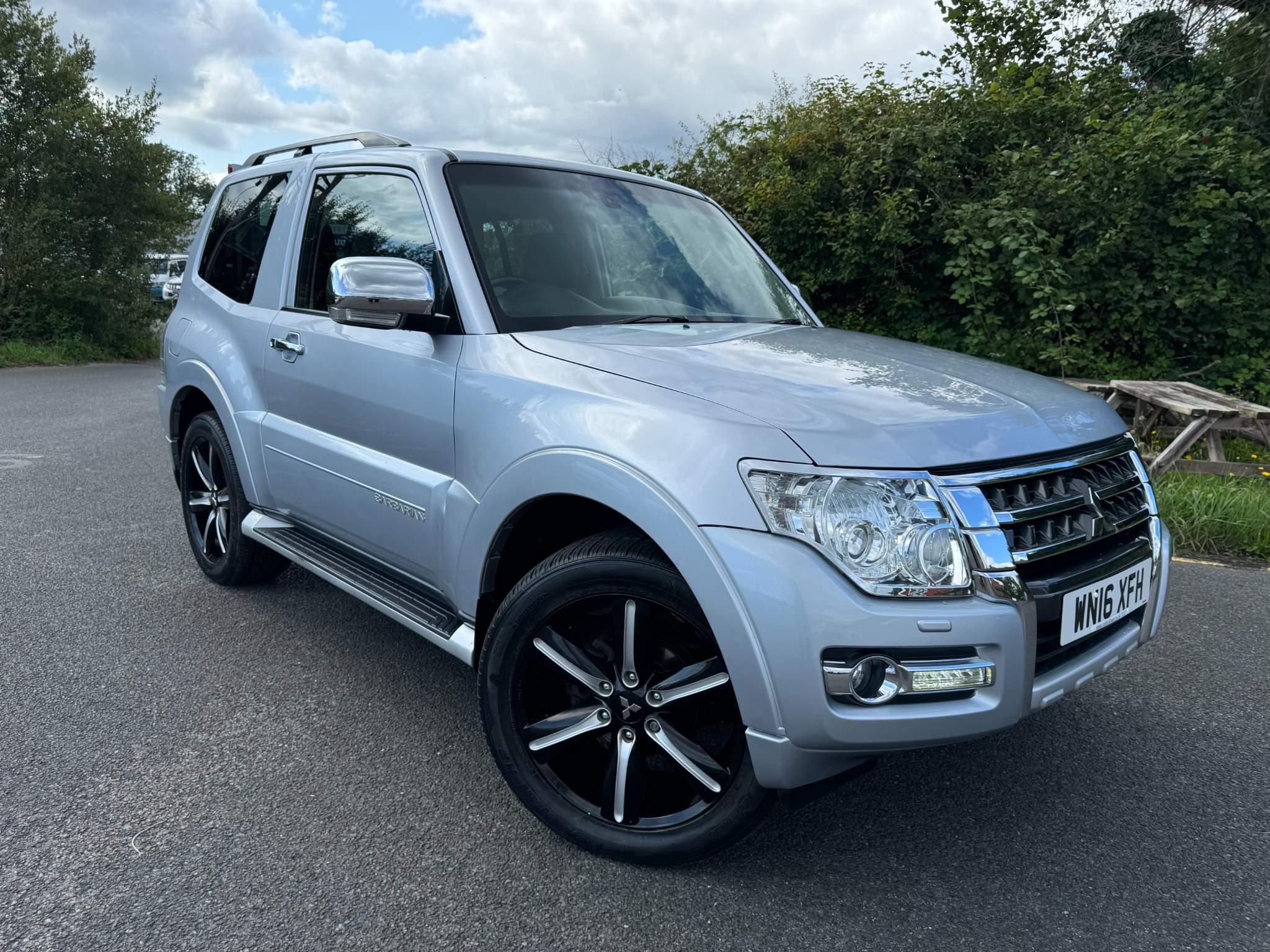 2016 Mitsubishi Shogun