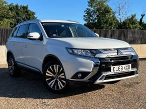 MITSUBISHI OUTLANDER 2019 (68) at Mitsubishi UVL Selby