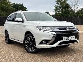 MITSUBISHI OUTLANDER 2017 (17) at Mitsubishi UVL Selby