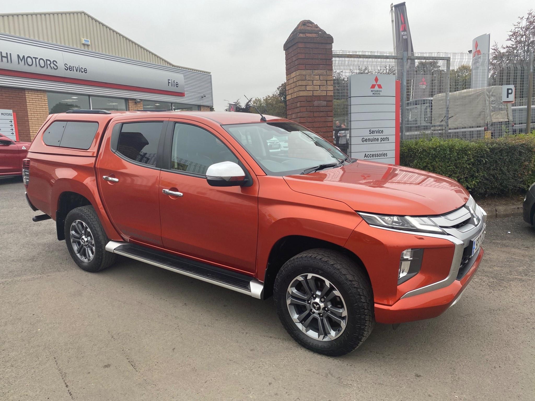 2021 Mitsubishi L200