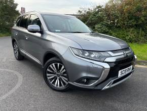 MITSUBISHI OUTLANDER 2019 (19) at Mitsubishi UVL Selby