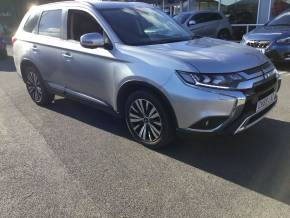 MITSUBISHI OUTLANDER 2019 (69) at Mitsubishi UVL Selby