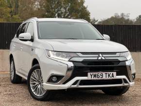 MITSUBISHI OUTLANDER 2020 (69) at Mitsubishi UVL Selby