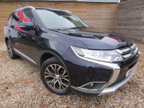 MITSUBISHI OUTLANDER 2019 (19) at Mitsubishi UVL Selby