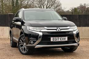 MITSUBISHI OUTLANDER 2017 (17) at Mitsubishi UVL Selby