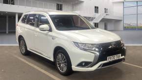 MITSUBISHI OUTLANDER 2020 (70) at Mitsubishi UVL Selby