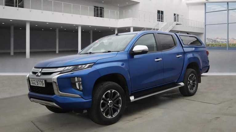 2021 Mitsubishi L200