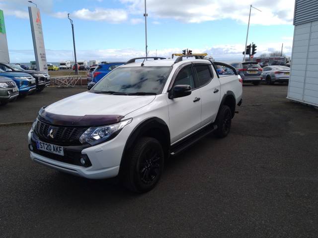 2020 Mitsubishi L200 2.4 Double Cab DI-D 181 Barbarian Black 4WD