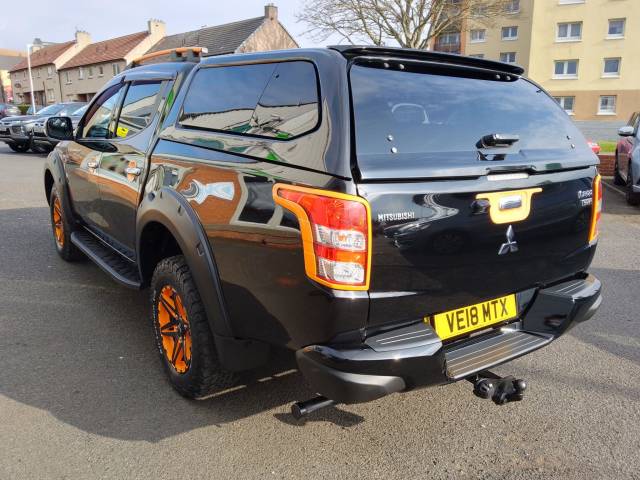 2018 Mitsubishi L200 2.4 Double Cab DI-D 181 Barbarian SVP II 4WD Auto