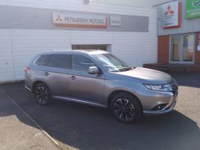 MITSUBISHI OUTLANDER 2017 (67) at Mitsubishi UVL Selby