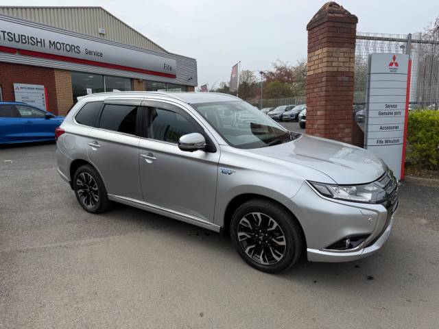 Mitsubishi Outlander 2.0 PHEV GX4hs 5dr Auto Estate Petrol / Electric Hybrid SILVER