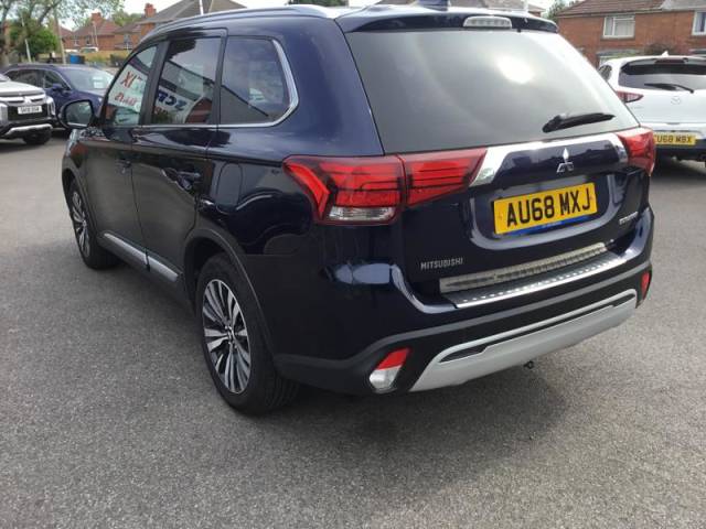 2018 Mitsubishi Outlander 2.0 MIVEC 4 SUV 5dr Petrol CVT 4WD Euro 6 (s/s) (150 ps)