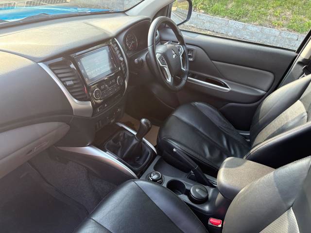 2019 Mitsubishi L200 2.4 Double Cab DI-D 178 Warrior 4WD