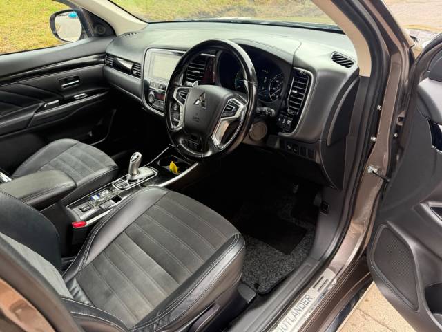 2019 Mitsubishi Outlander 2.4 PHEV Juro Commercial Auto