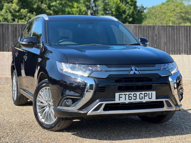 Mitsubishi Outlander 2.4 PHEV Dynamic 5dr Auto Estate Petrol / Electric Hybrid BLACK
