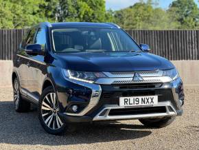 MITSUBISHI OUTLANDER 2019 (19) at Mitsubishi UVL Selby