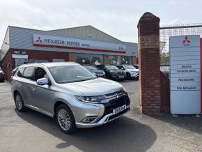 MITSUBISHI OUTLANDER 2019 (19) at Mitsubishi UVL Selby