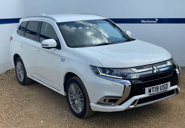 Mitsubishi Outlander 2.4h TwinMotor 13.8kWh 4h CVT 4WD Euro 6 (s/s) 5dr SUV Hybrid White