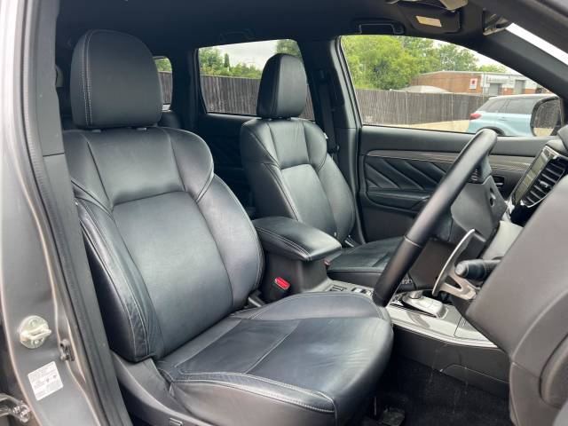 2021 Mitsubishi Outlander 2.4 PHEV Dynamic 5dr Auto