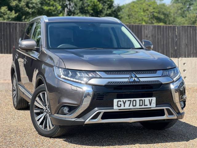 Mitsubishi Outlander 2.0 Exceed 5dr CVT Estate Petrol BROWN
