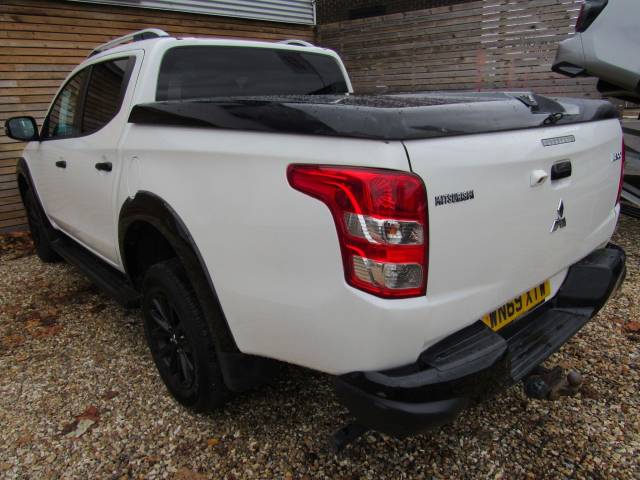 2019 Mitsubishi L200 2.4 Double Cab DI-D 181 Challenger 4WD Auto