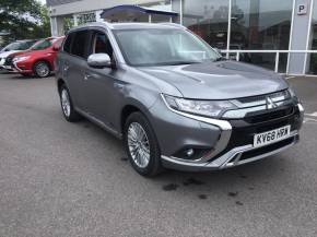 MITSUBISHI OUTLANDER 2018 (68) at Mitsubishi UVL Selby