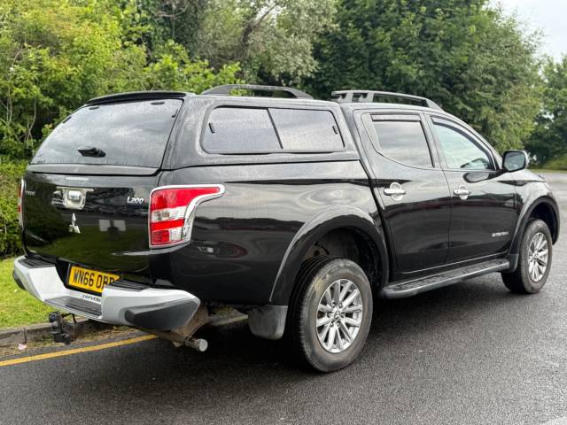 2016 Mitsubishi L200 2.4 Double Cab DI-D 178 Barbarian 4WD Auto