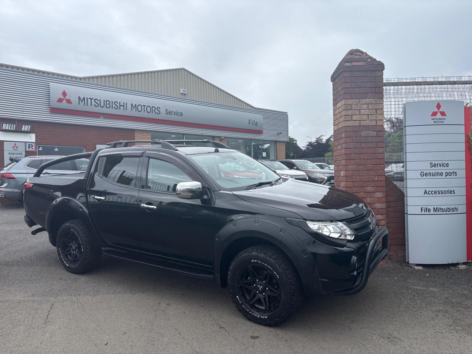 2017 Mitsubishi L200
