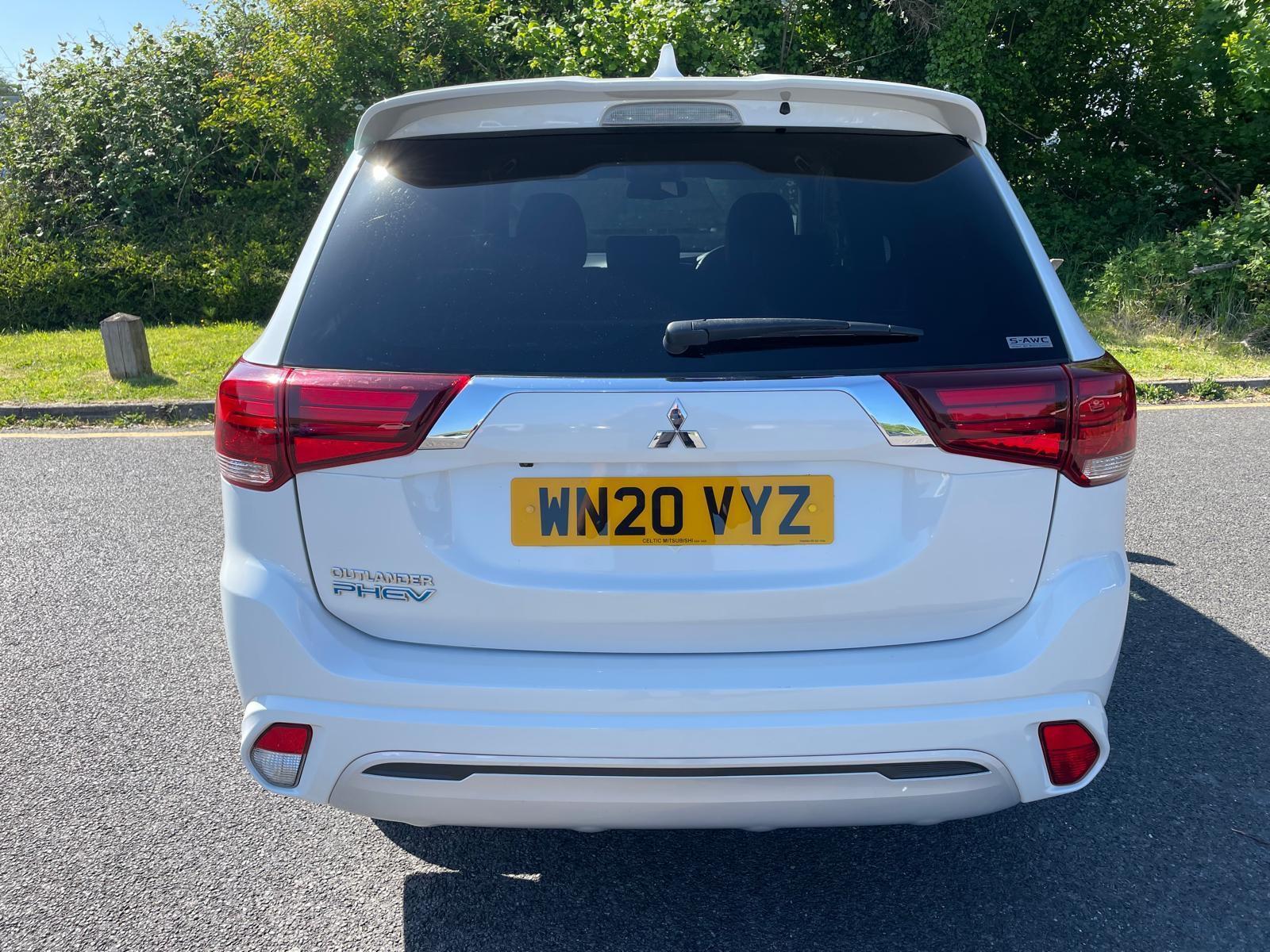 Mitsubishi Outlander 2.4 PHEV Dynamic 5dr Auto