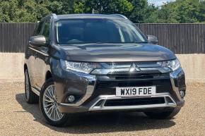 MITSUBISHI OUTLANDER 2019 (19) at Mitsubishi UVL Selby