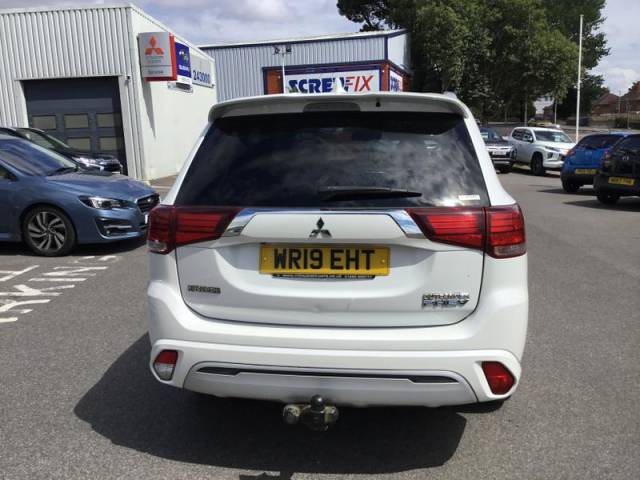 2019 Mitsubishi Outlander 2.4h TwinMotor 13.8kWh 4h SUV 5dr Petrol Plug-in Hybrid CVT 4WD Euro 6 (s/s) (209 ps)