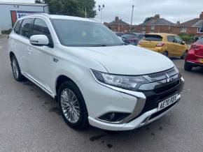 MITSUBISHI OUTLANDER 2020 (70) at Mitsubishi UVL Selby