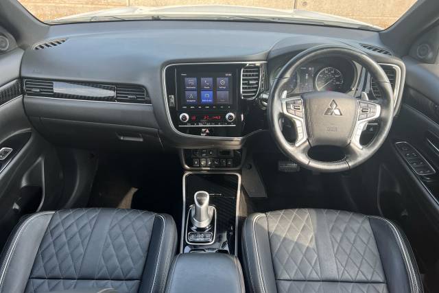 2020 Mitsubishi Outlander 2.4 PHEV Exceed Safety 5dr Auto