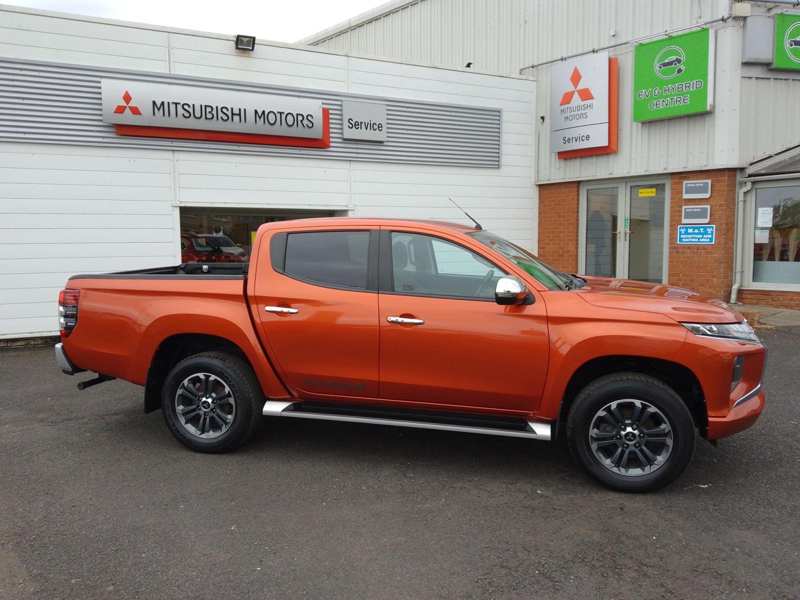 2021 Mitsubishi L200