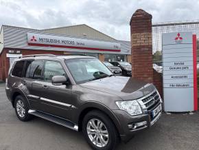 MITSUBISHI SHOGUN 2015 (15) at Mitsubishi UVL Selby