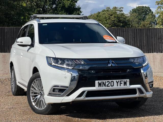 Mitsubishi Outlander 2.4 PHEV Exceed Safety 5dr Auto Estate Petrol / Electric Hybrid WHITE