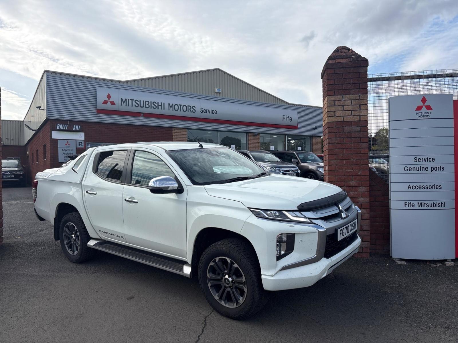 2020 Mitsubishi L200