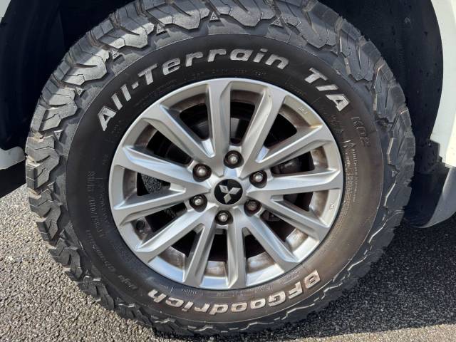 2018 Mitsubishi L200 2.4 Double Cab DI-D 178 Barbarian 4WD Auto