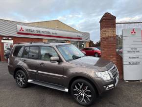 MITSUBISHI SHOGUN 2015 (15) at Mitsubishi UVL Selby