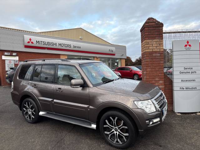 Mitsubishi Shogun 3.2 DI-DC SG3 Auto 4WD Euro 5 5dr LWB SUV Diesel Granite Brown