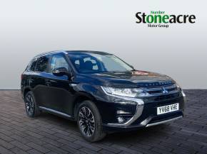 MITSUBISHI OUTLANDER 2019 (68) at Mitsubishi UVL Selby
