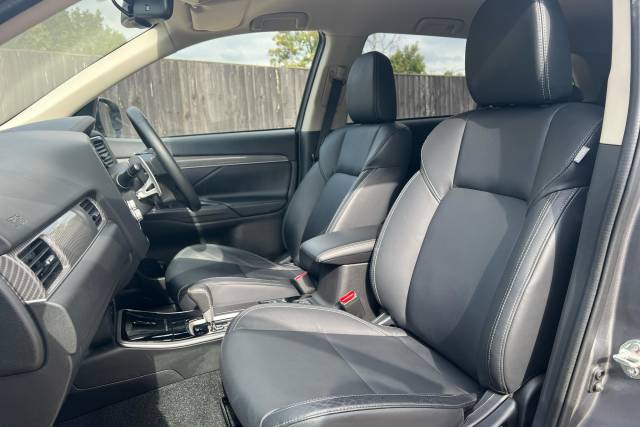 2020 Mitsubishi Outlander 2.0 Exceed 5dr CVT