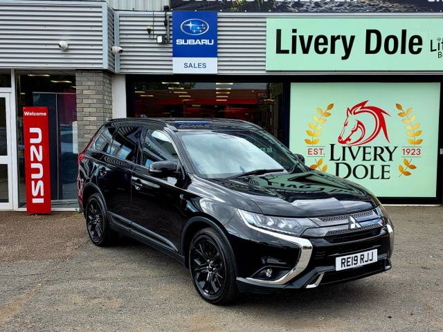Mitsubishi Outlander 2.0 Black 5dr CVT Estate Petrol BLACK