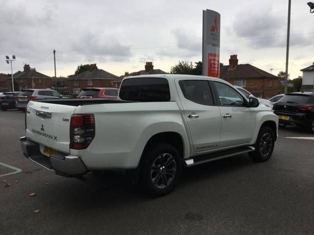 2020 Mitsubishi L200 2.2 DI-D DC Barbarian X Pickup Double Cab 4dr Diesel Auto 4WD Euro 6 (s/s) (150 ps)